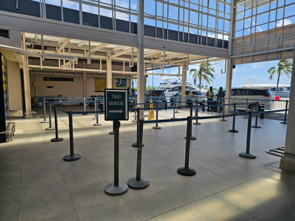 Taxi in Maldives Airport transfer